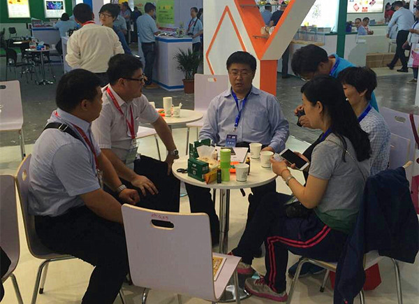 龙力生物亮相中国十四届畜牧博览会-